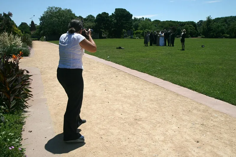 What You Lose When You Hand the Camera to a Guest: The True Price of Skipping a Professional Photographer